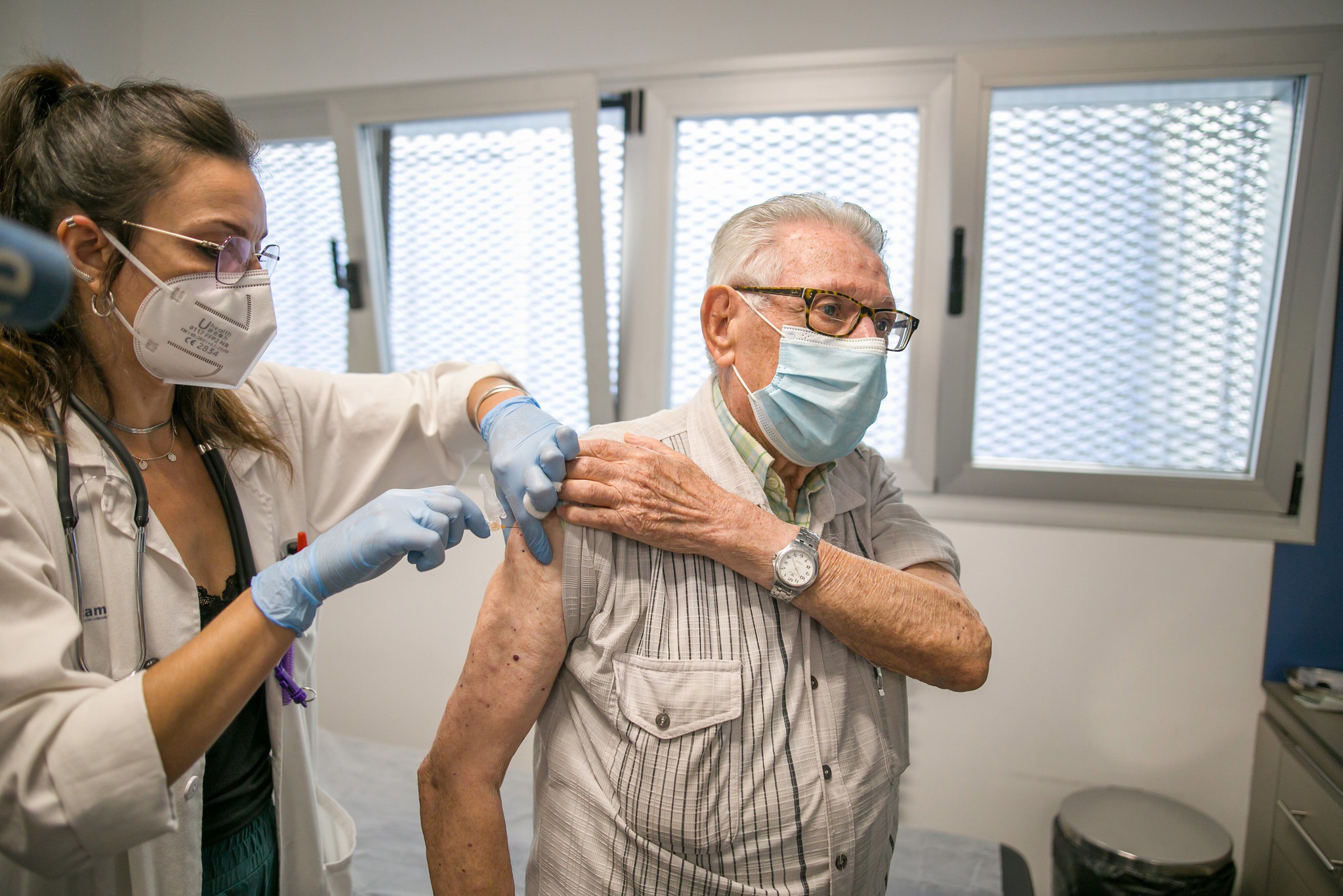 Comienza en Guadalajara la vacunación antigripal y Junta insiste en la importancia de hacerlo simultáneamente el Covi