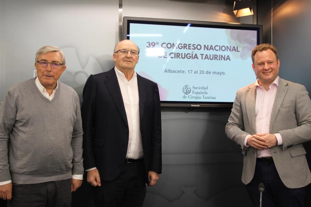 Presentación del Congreso de Cirugía Taurina que se celebrará en Albacete