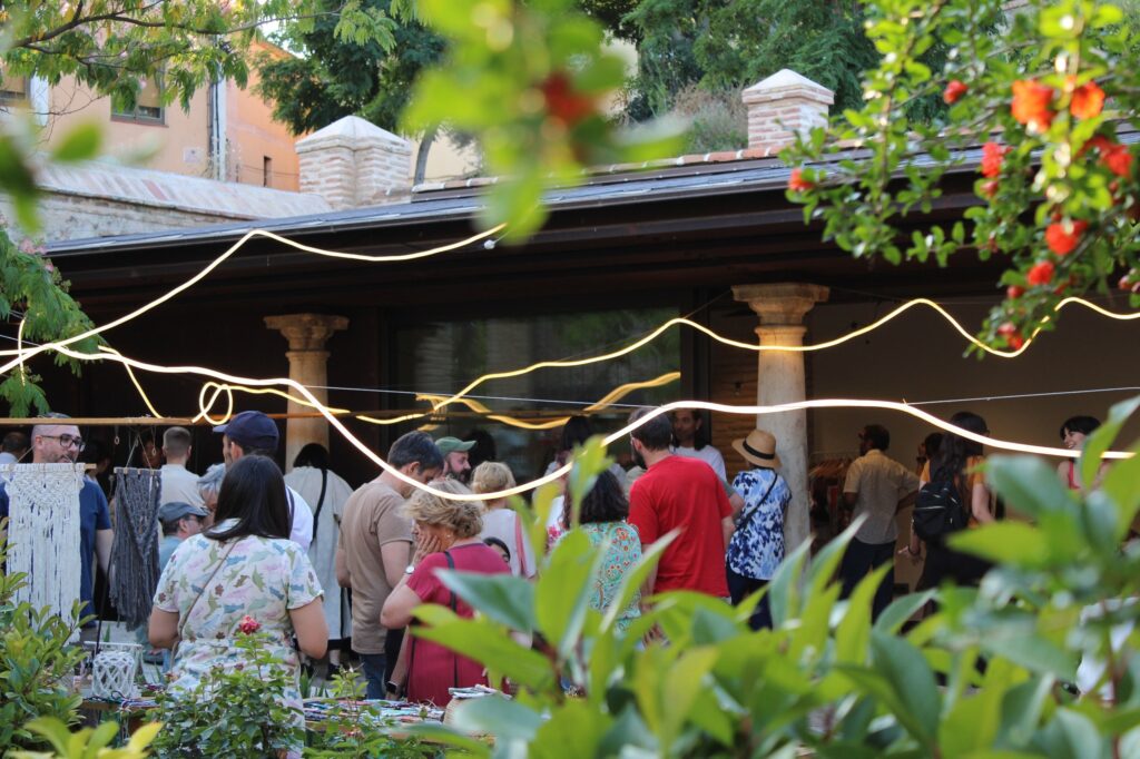 El jardín de San Lucas acoge una nueva edición del Mercado de Artesanía este sábado