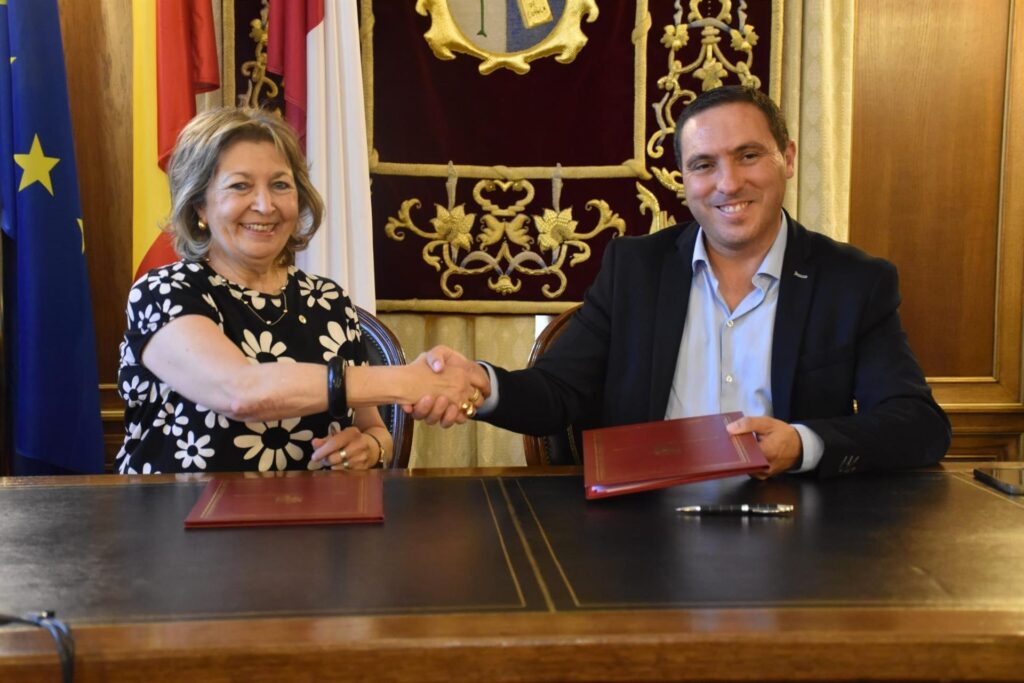 La Cruz Roja suscribe un nuevo convenio de colaboración con la Diputación de Cuenca por 35.000 euros