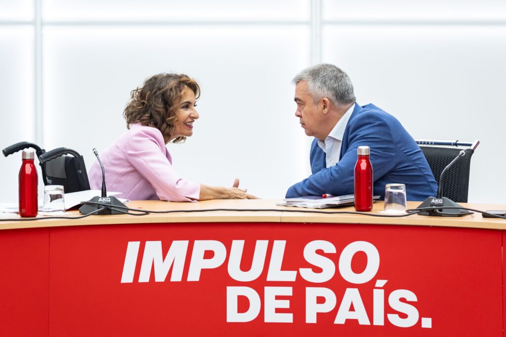 El PSOE plantea un sistema de financiación con el «reconocimiento de singularidades» y contra el ‘dumping fiscal’