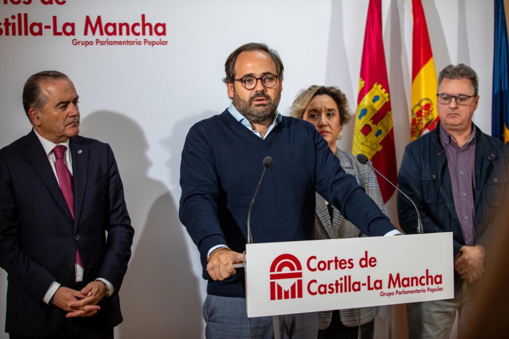 Núñez (PP CLM): «Hoy no hay que estar pensando en competencias, sino en la que gente que lo está pasando mal»