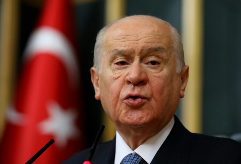 Un aliado de Erdogan propone modificar la Constitución para que pueda volver a presentarse a las elecciones